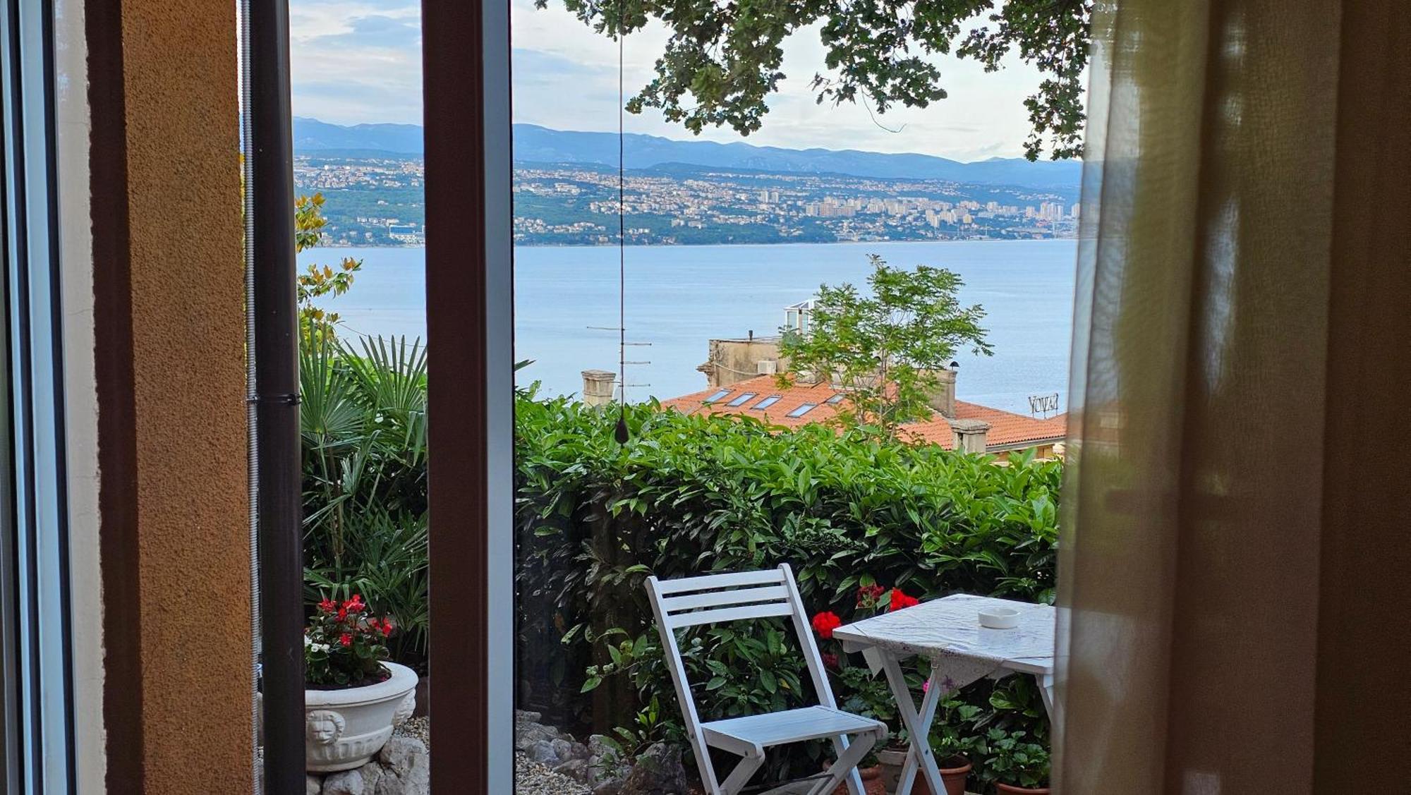 Elvira Apartment Opatija Bagian luar foto
