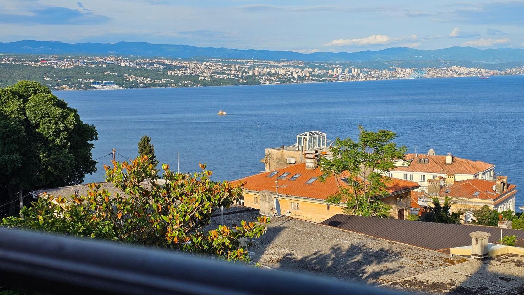 Elvira Apartment Opatija Bagian luar foto